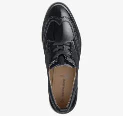Mitzi Scalloped Wingtip