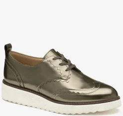 Mitzi Scalloped Wingtip