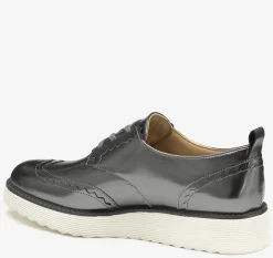 Mitzi Scalloped Wingtip