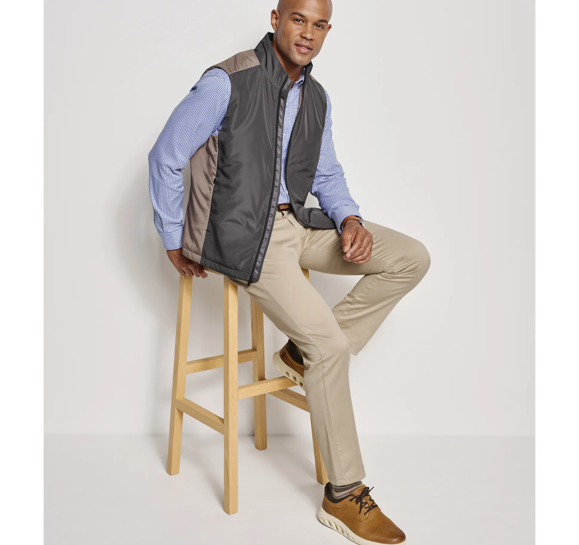 XC4&reg; Colorblock Vest